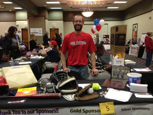 Chad Root from Big Rapids Little League wins with the best "actual baseball equipment" table decoration!!